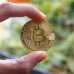 Đồng Bitcoin mạ vàng hàng chuẩn giá tốt